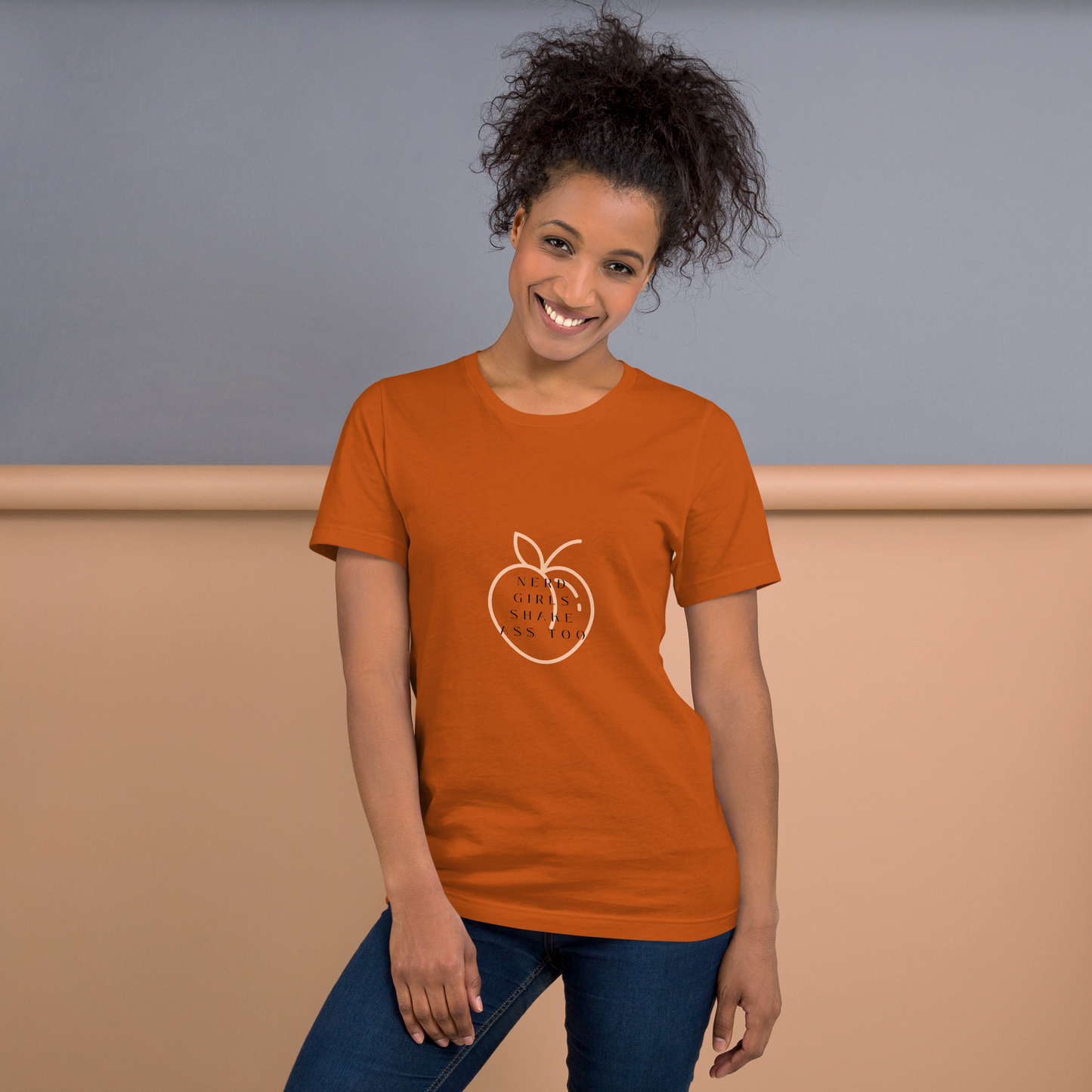 Champagne Mami Unisex T-shirt