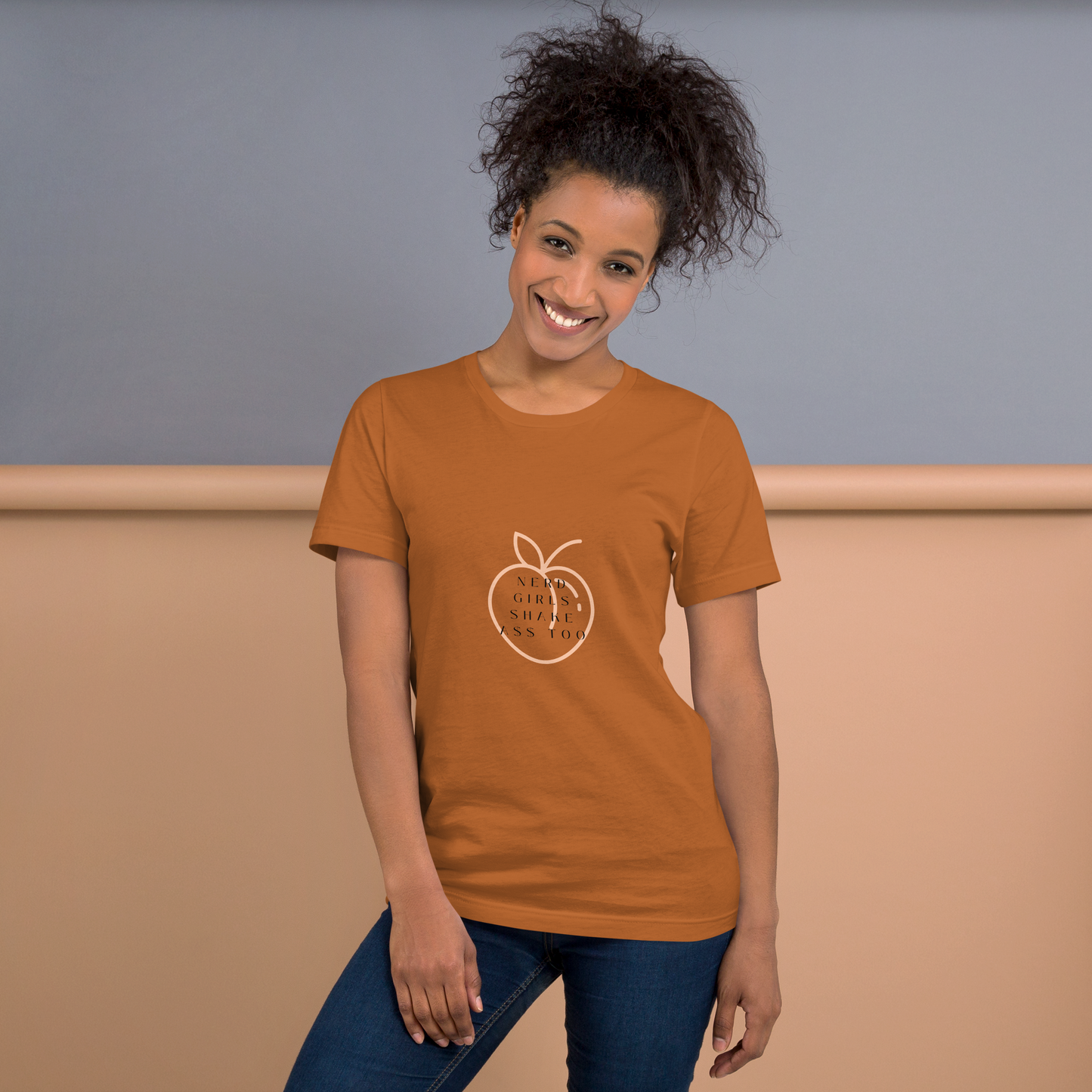 Champagne Mami Unisex T-shirt